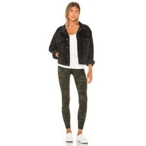 Spanx‎ NWT Green Camo Look At Me Now Seamless Legging Small